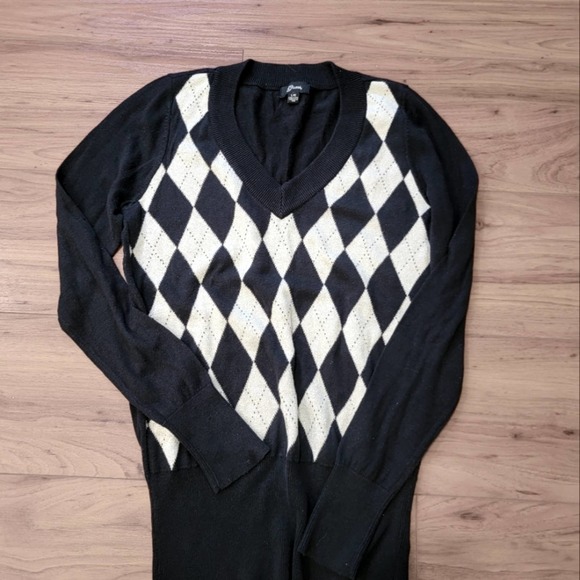Guess sweater with argyle print sz lg - Picture 1 of 5